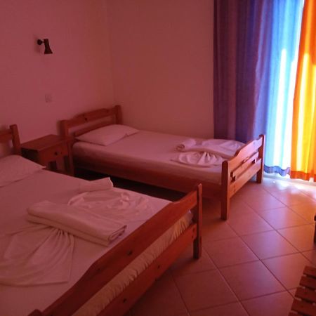 Julieta'S House Hotel Patitírion Buitenkant foto