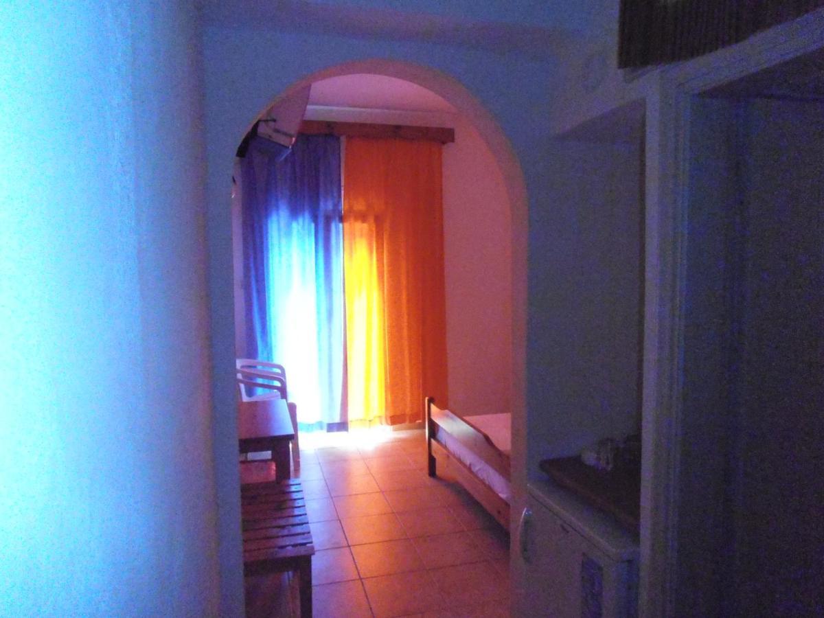 Julieta'S House Hotel Patitírion Buitenkant foto
